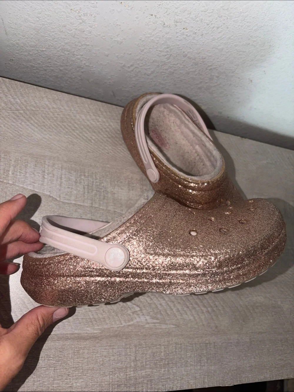 Crocs Glitter Slip-On Clogs kids Soft Lining - Rose Gold Junior 4 nice condition
